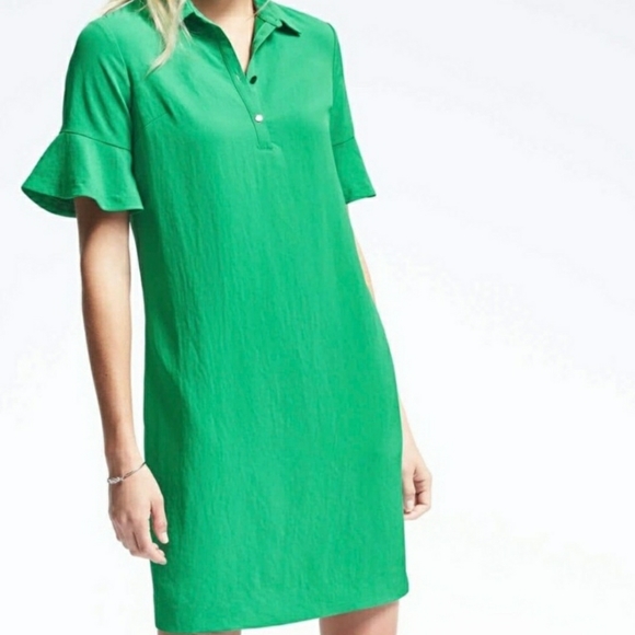 Banana Republic Dresses & Skirts - Banana Republic• Green flutter sleeve dress•Med